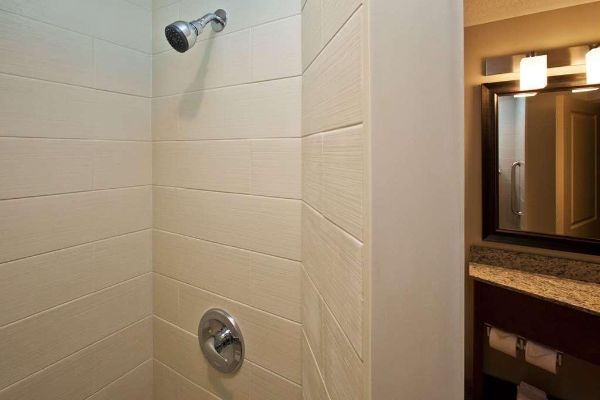 AMERICINN FAIRFIELD (Fairfield)